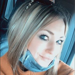 Meet your Posher, Lacey